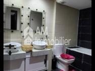 Appartement meublé à louer longue durée quartier hay mohammadi