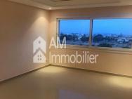 Bel appartement à vendre au quartier hay mohammadi
