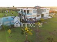 Magnifique villa à vendre à issen