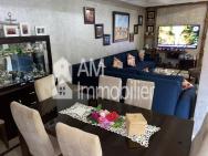 Tres belle villa quartier dakhla à vendre