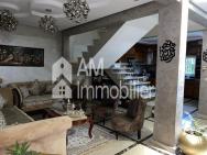 Tres belle villa quartier dakhla à vendre