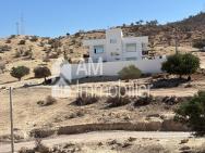 Villa semi fini à vendre à deouar asersif