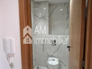 Appartement à vendre quartier lwefak