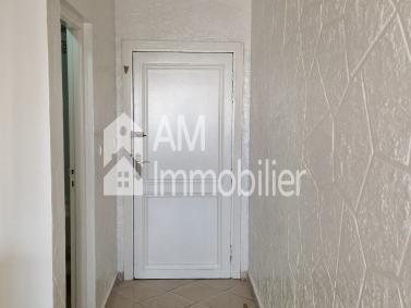 Appatement quatier salam à louer longue durée